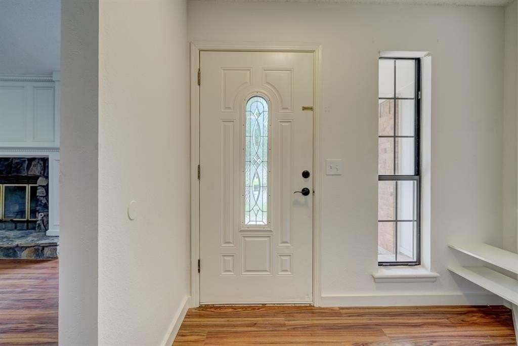 1617 Raquel Rd - Photo 6 of 43