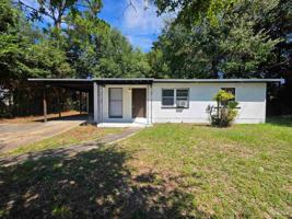 featured image of 112 Warwick Ave