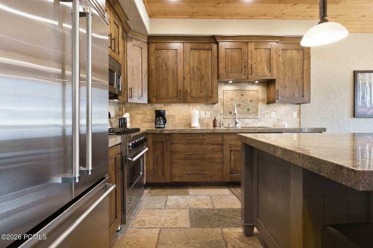 1790 Deer Valley Dr N #501 - Photo 3 of 25