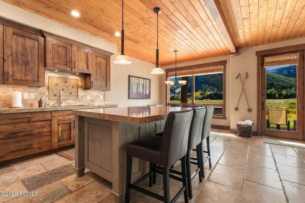 1790 Deer Valley Dr N #501 - Photo 5 of 25