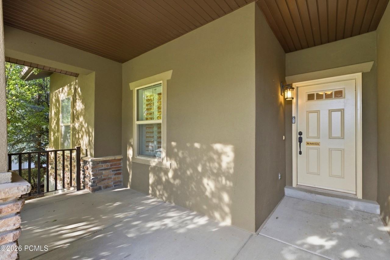 350 S Millers Mile Rd - Photo 4 of 50