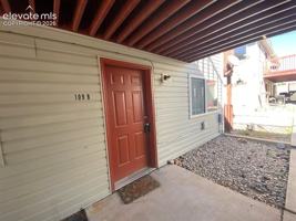 featured image of 109 Hettig Ave #B