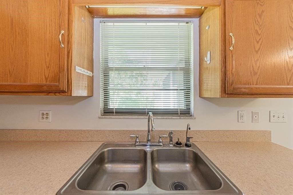 1636 20th Pl Sw - Photo 5 of 20