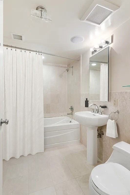 380 Malcolm X Blvd Apt 5a #5A - Photo 6 of 10