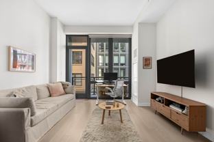 77 Charlton St - Photo 1 of 1