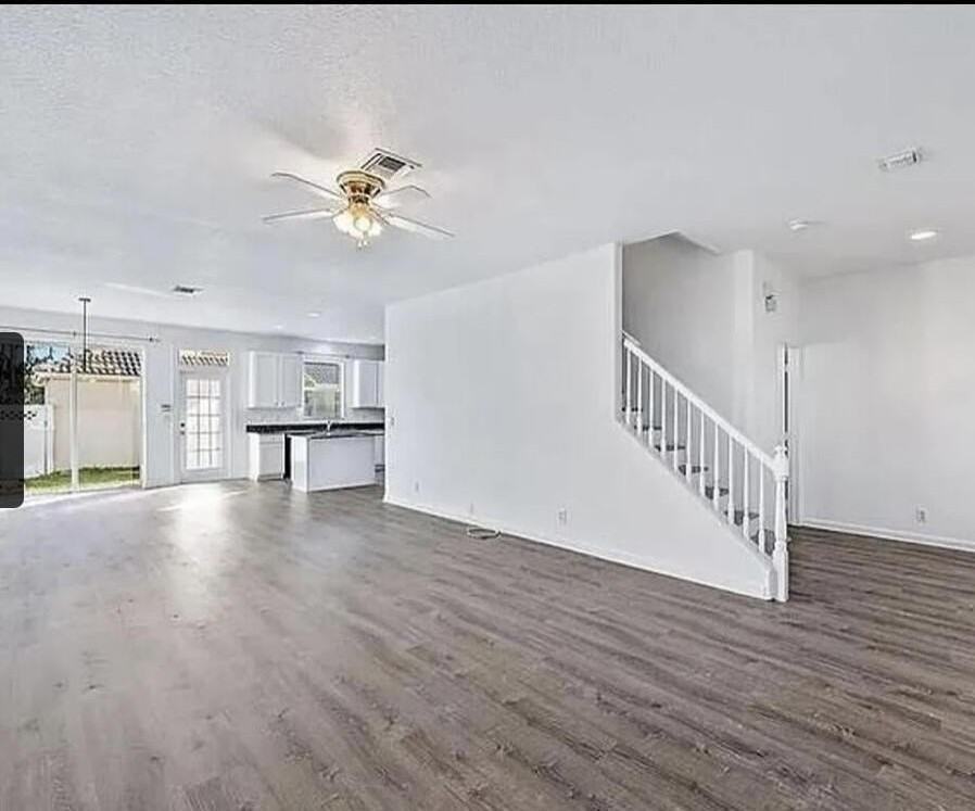 8052 Murano Cir - Photo 6 of 9