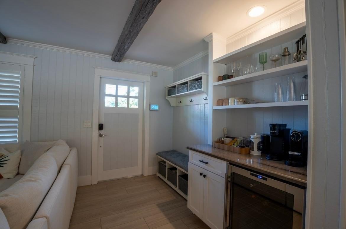 14049 Port Cir - Photo 3 of 23
