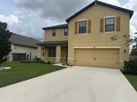featured image of 6140 Nw Regent St