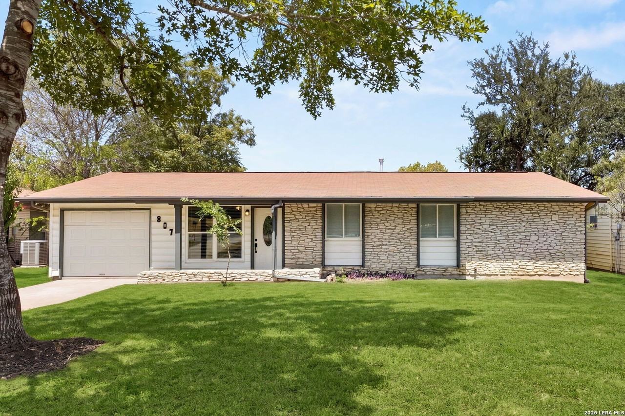 807 Boulder Dr