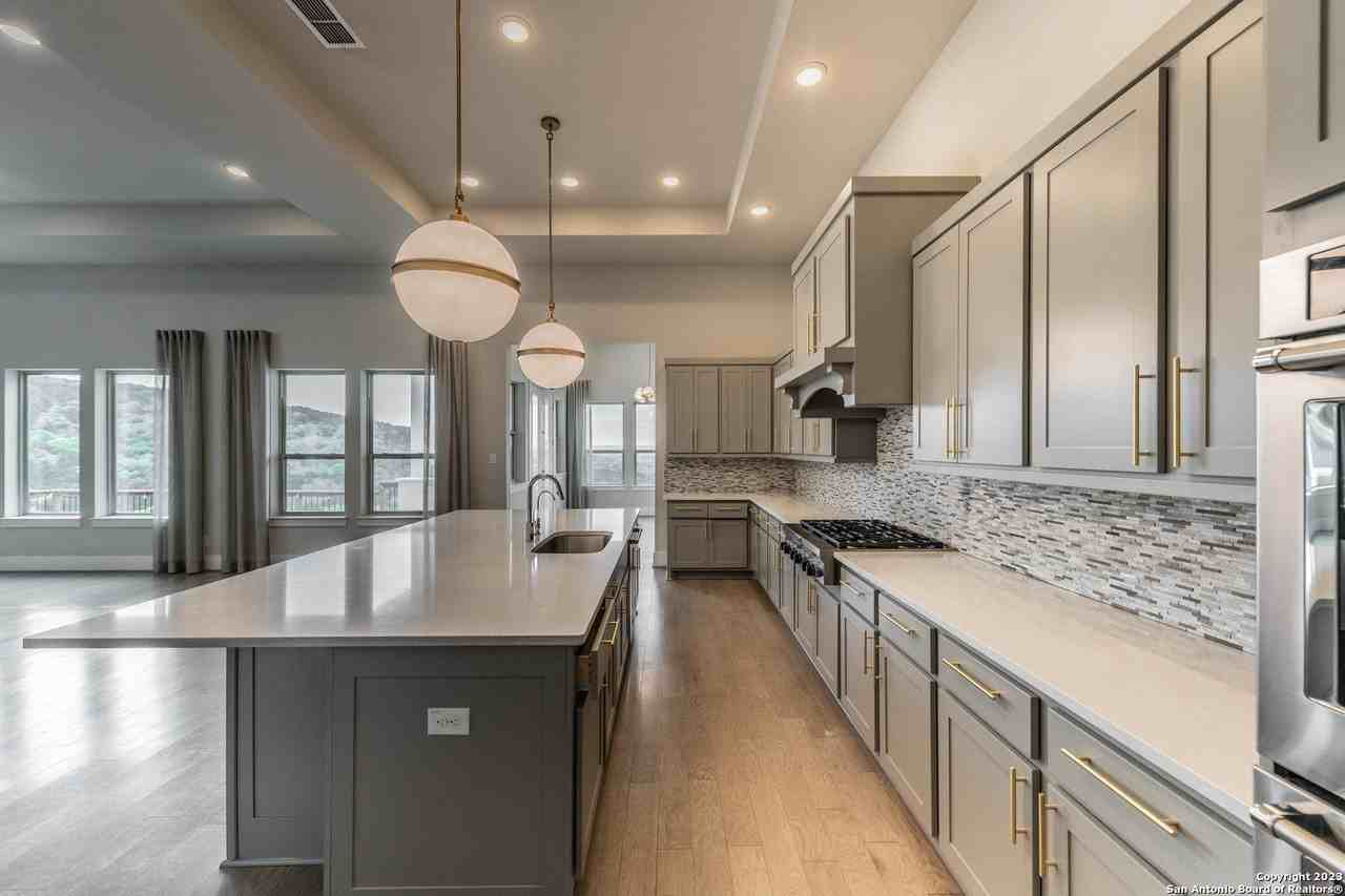 7203 Bella Cloud - Photo 4 of 49