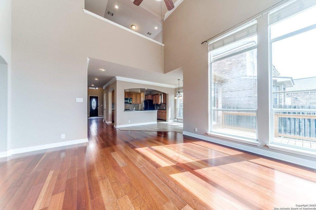 3354 Highline Trl - Photo 5 of 25