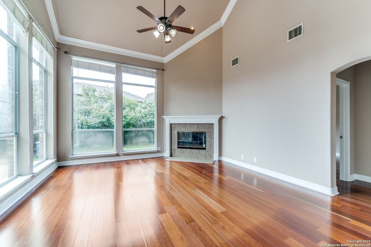 3354 Highline Trl - Photo 7 of 25
