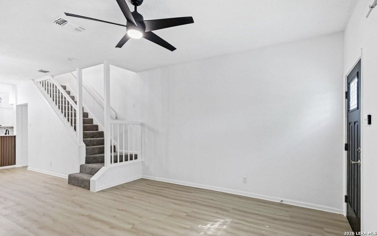 12225 Apricot Dr - Photo 2 of 33