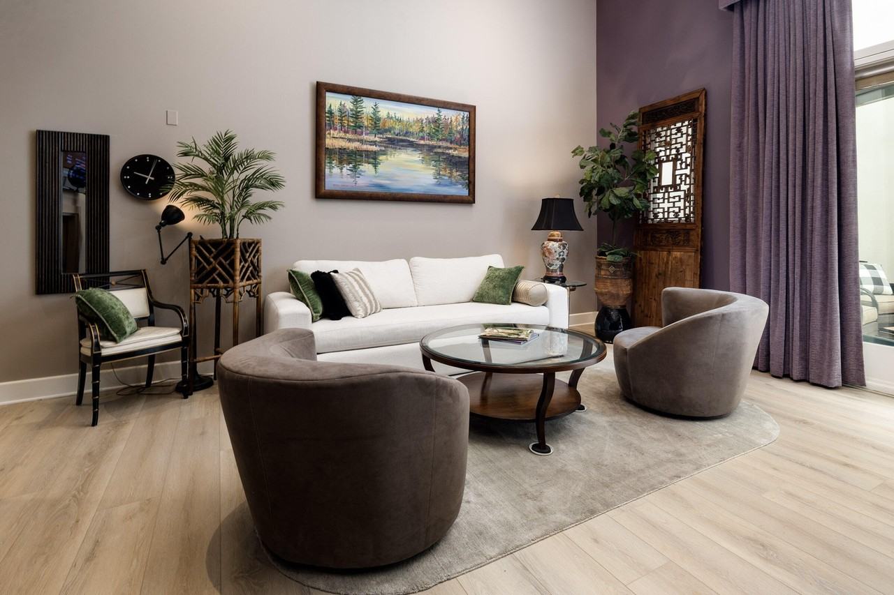 18 W Victoria St #110 - Photo 5 of 18