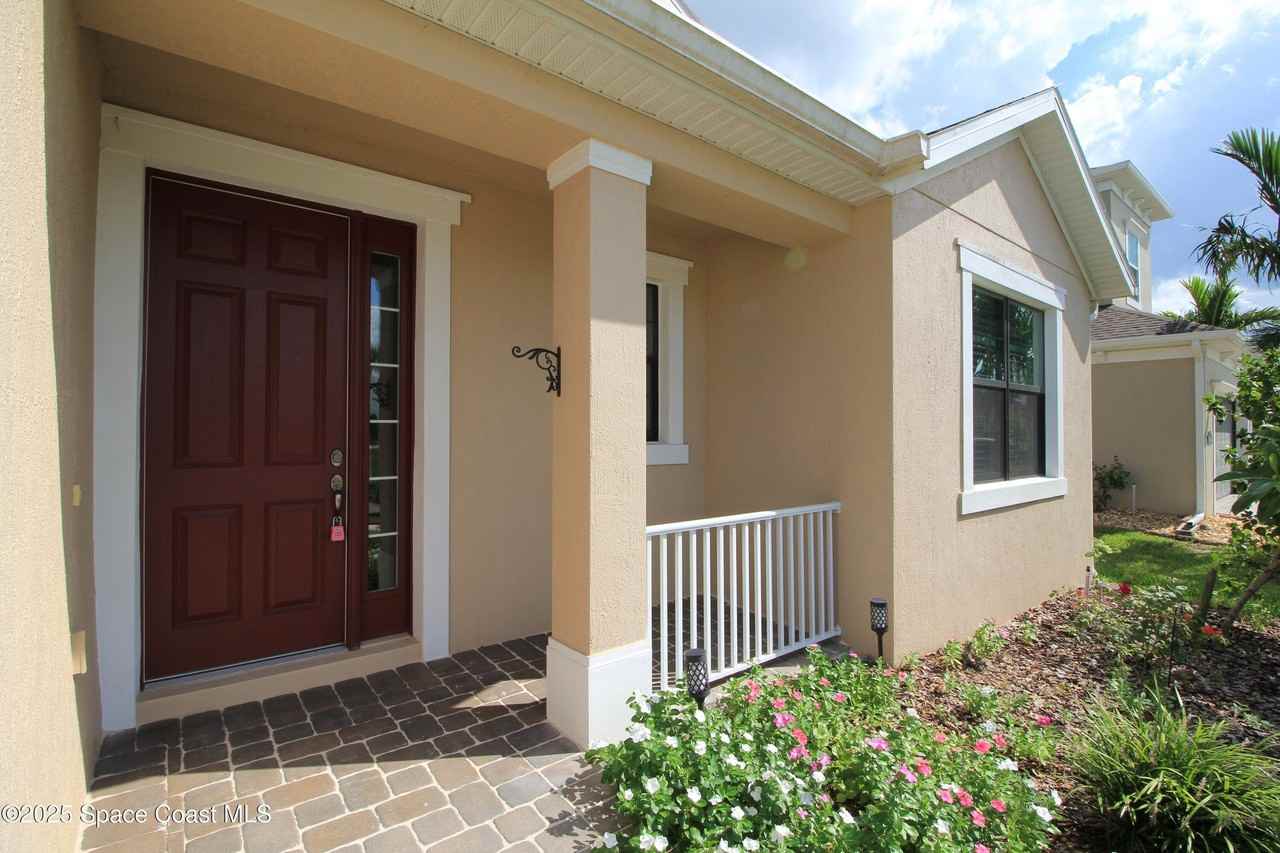 3039 Burghley Park Way - Photo 3 of 33
