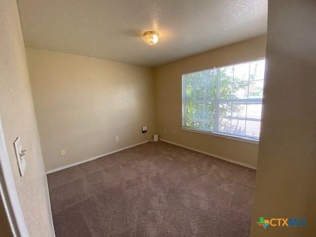 2808 Leroy Cir #B - Photo 3 of 19
