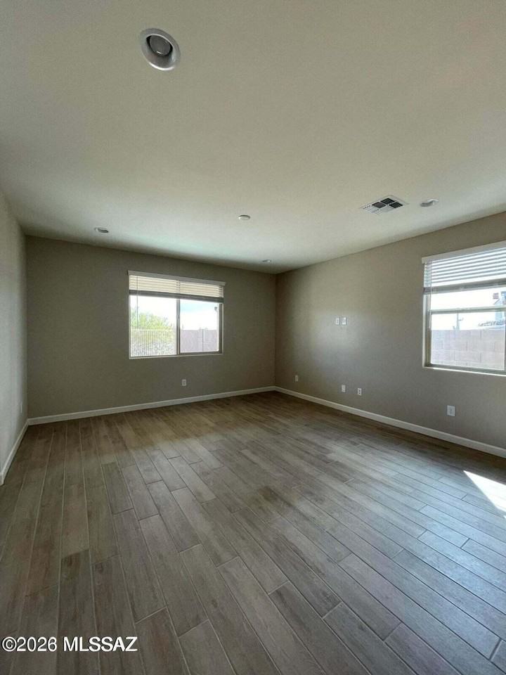 11504 N Desert Calico Loop - Photo 6 of 22