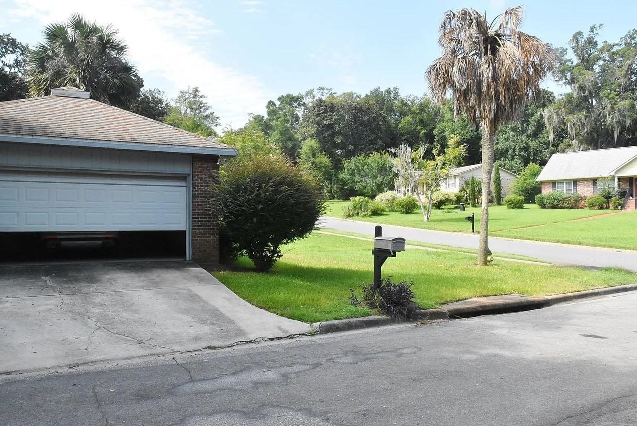3755 Forsythe Way - Photo 2 of 25