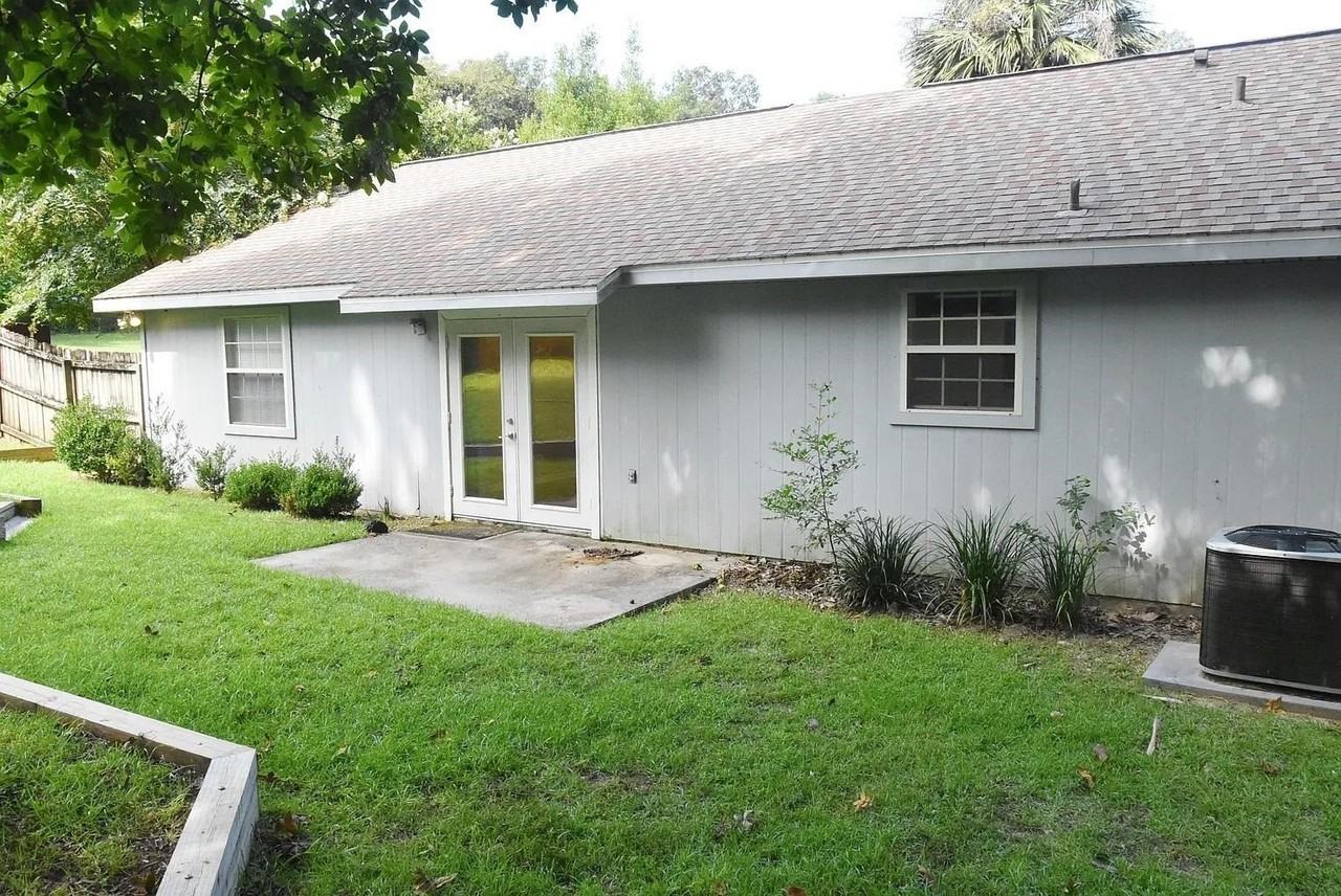 3755 Forsythe Way - Photo 4 of 25