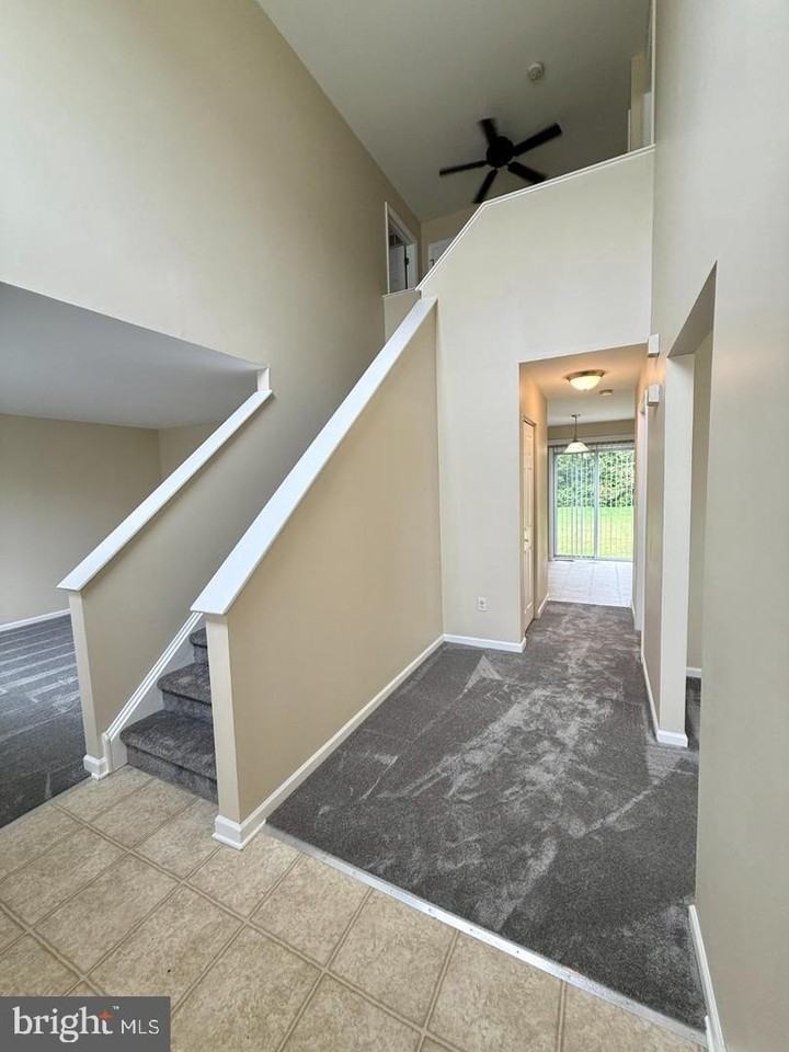 235 Tracer Dr - Photo 5 of 28