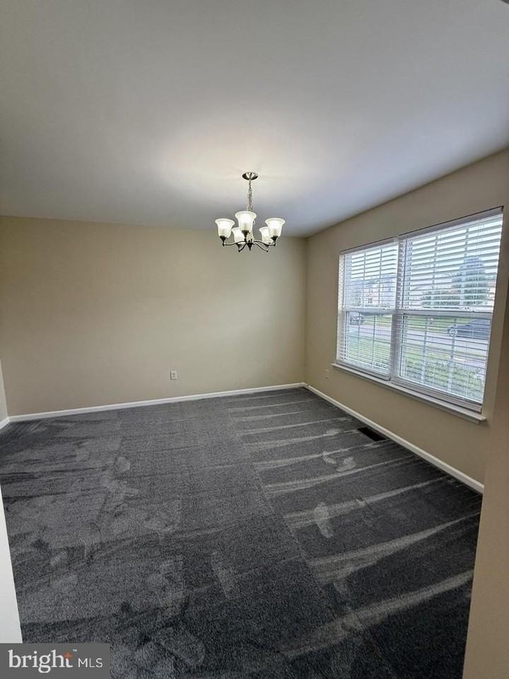 235 Tracer Dr - Photo 6 of 28