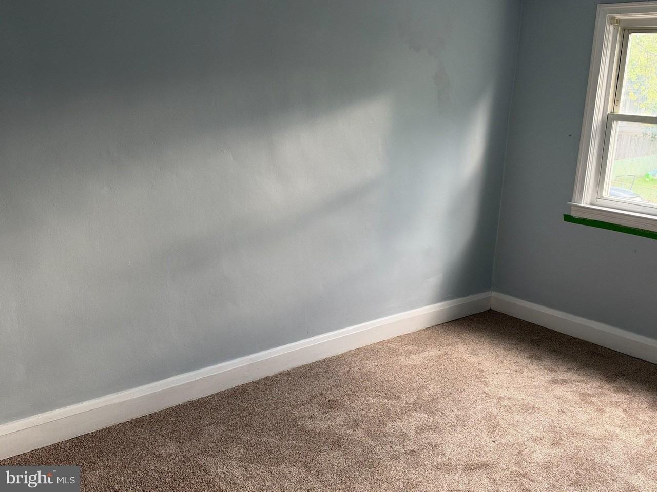216 W Edgevale Rd - Photo 4 of 11