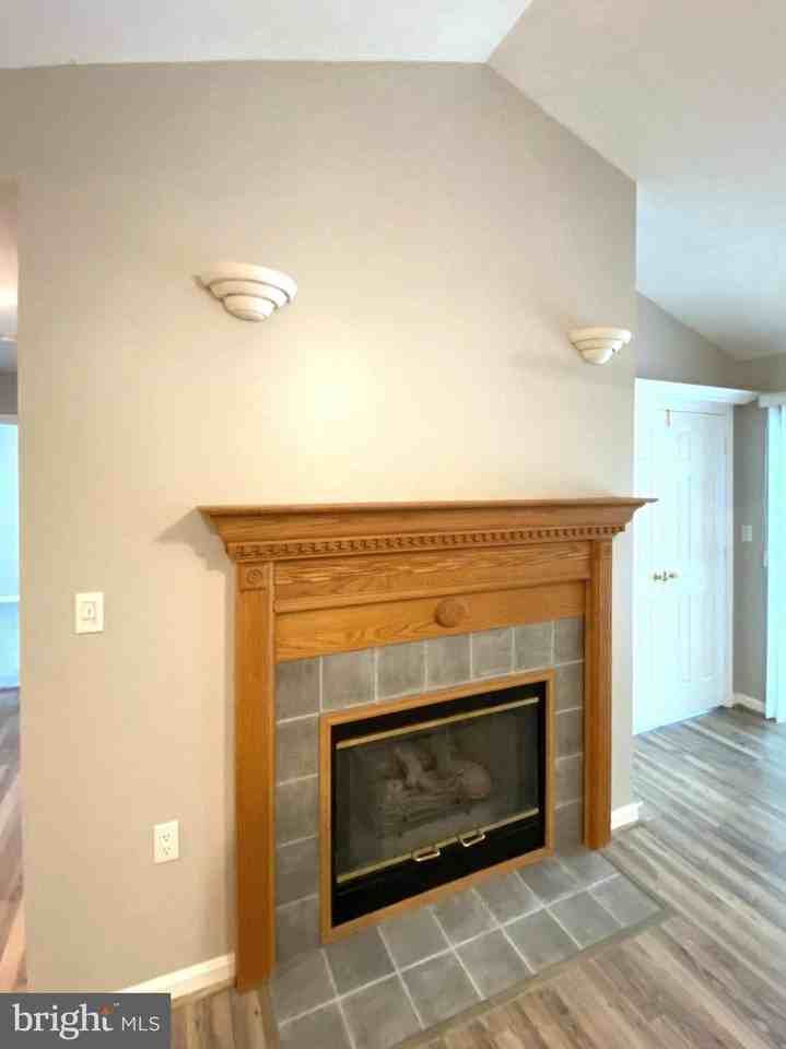5131 Wagon Shed Cir #5131 - Photo 4 of 6