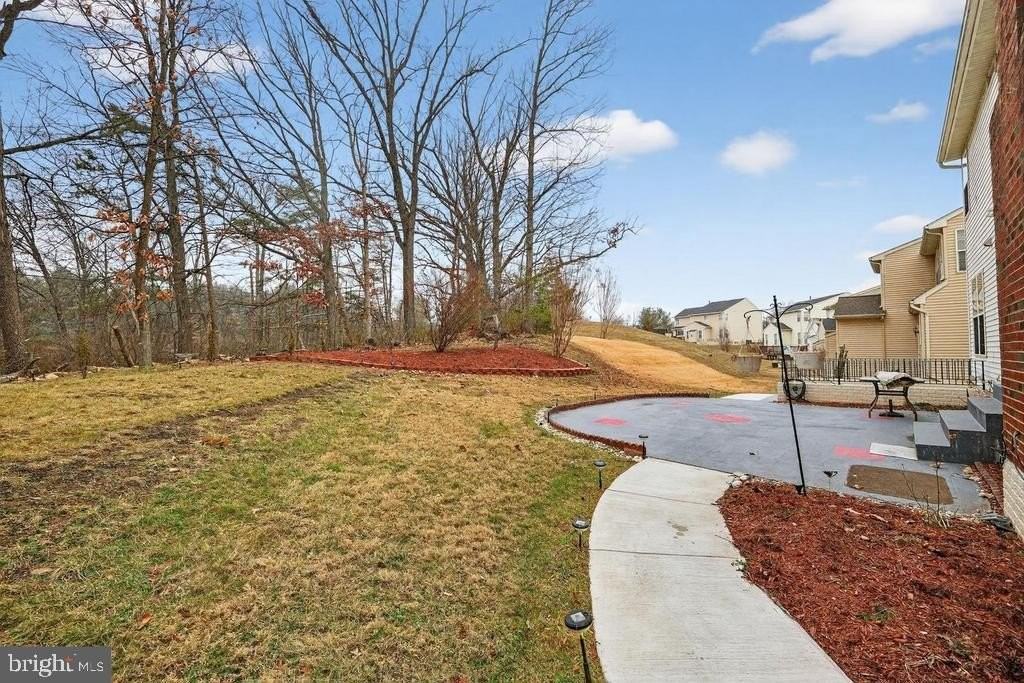 15010 Blackburn Rd - Photo 3 of 8
