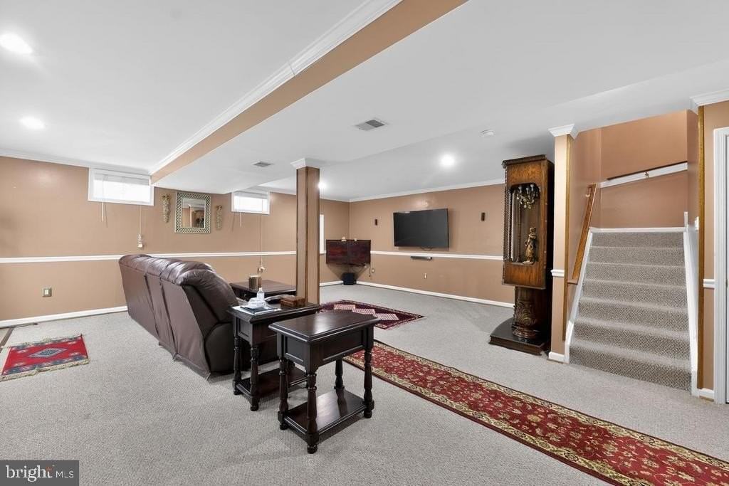 15010 Blackburn Rd - Photo 5 of 8