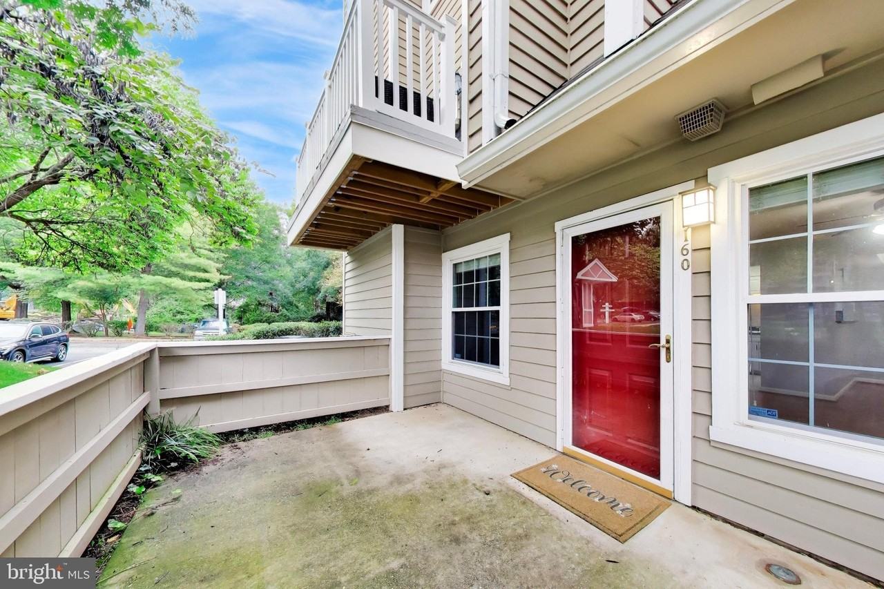 5700 Chapman Mill Dr #2201 - Photo 2 of 21