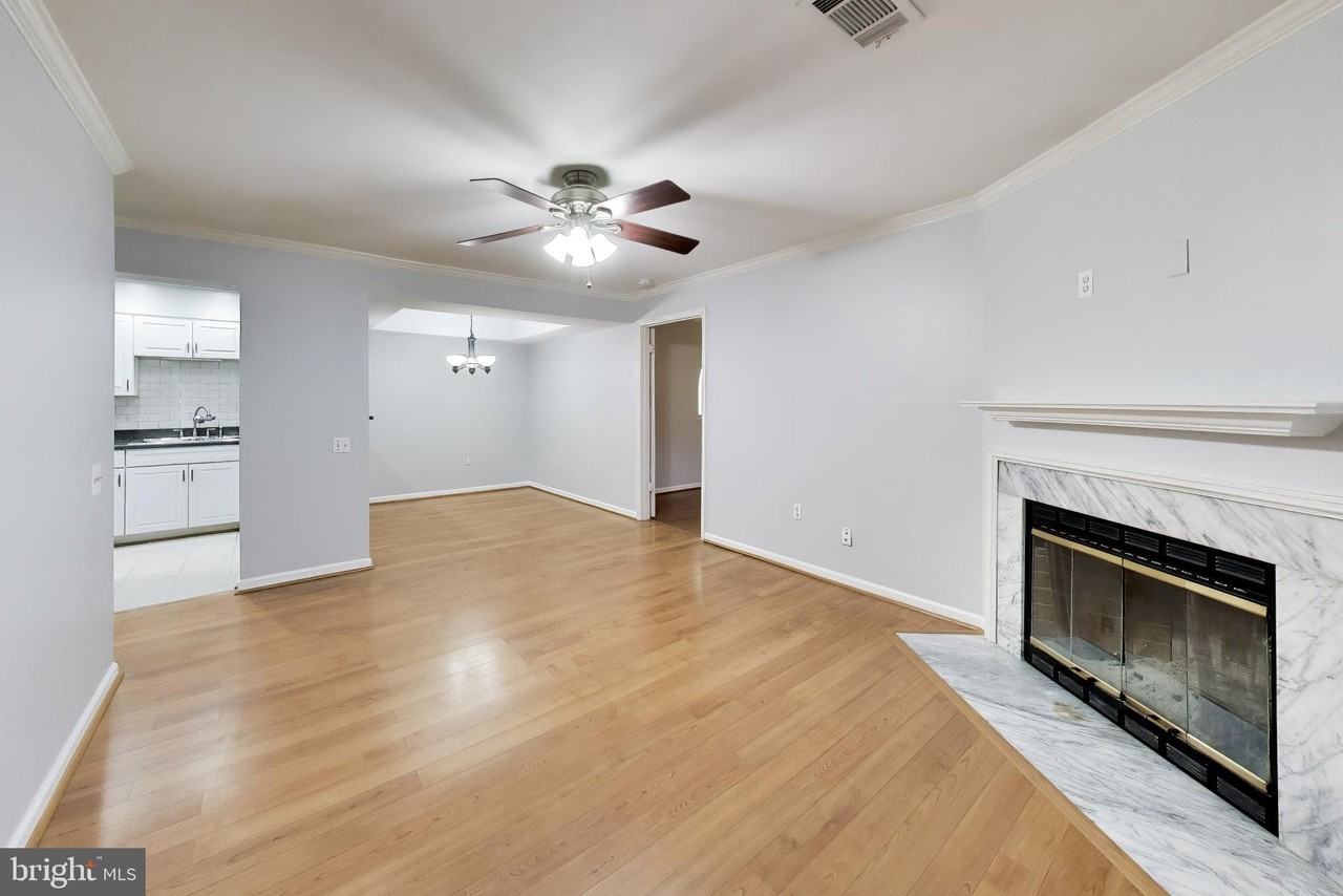 5700 Chapman Mill Dr #2201 - Photo 3 of 21
