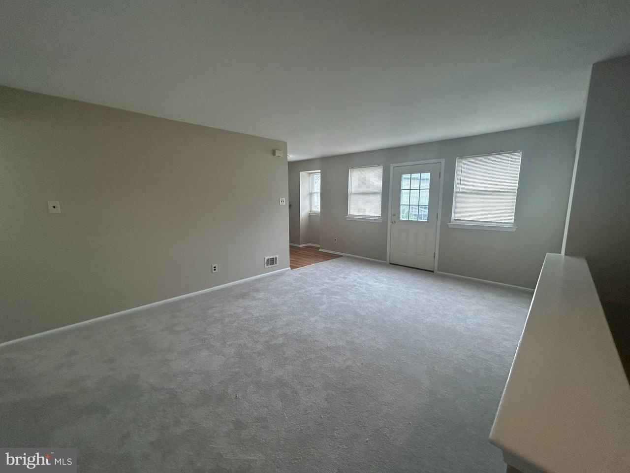 101 Reliance Cir #2ndFL - Photo 7 of 26