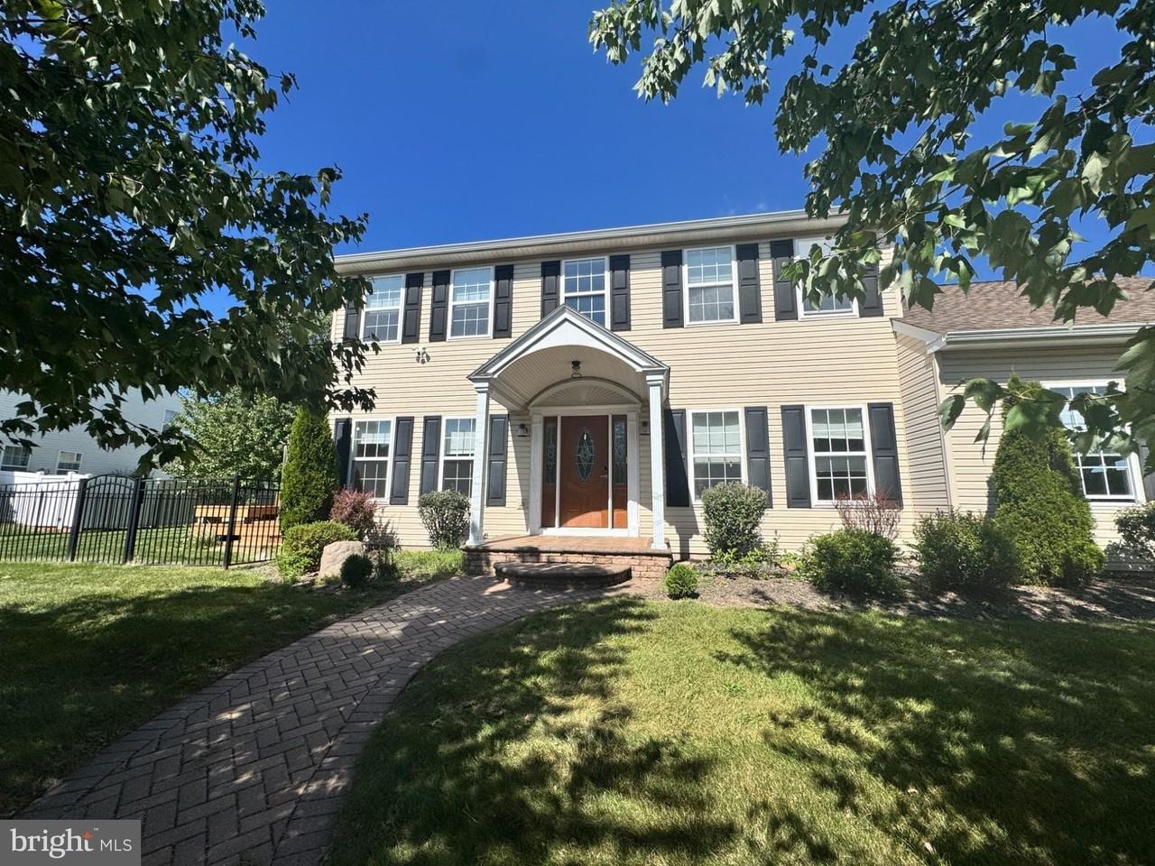 1225 Meadow Brook Dr - Photo 2 of 50