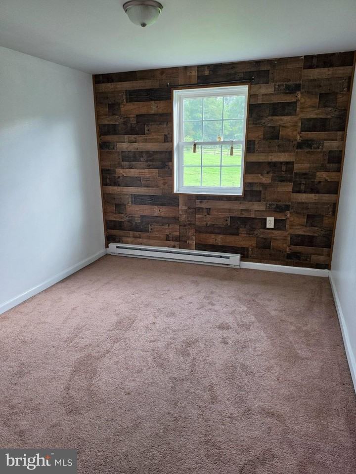 1116 Telegraph Rd - Photo 6 of 11