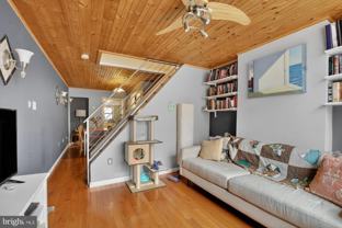 416 E Flora St - Photo 1 of 1