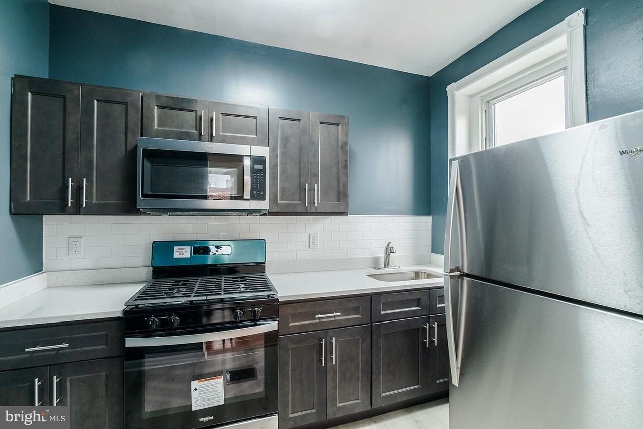 5110 Webster St #2 - Photo 3 of 14