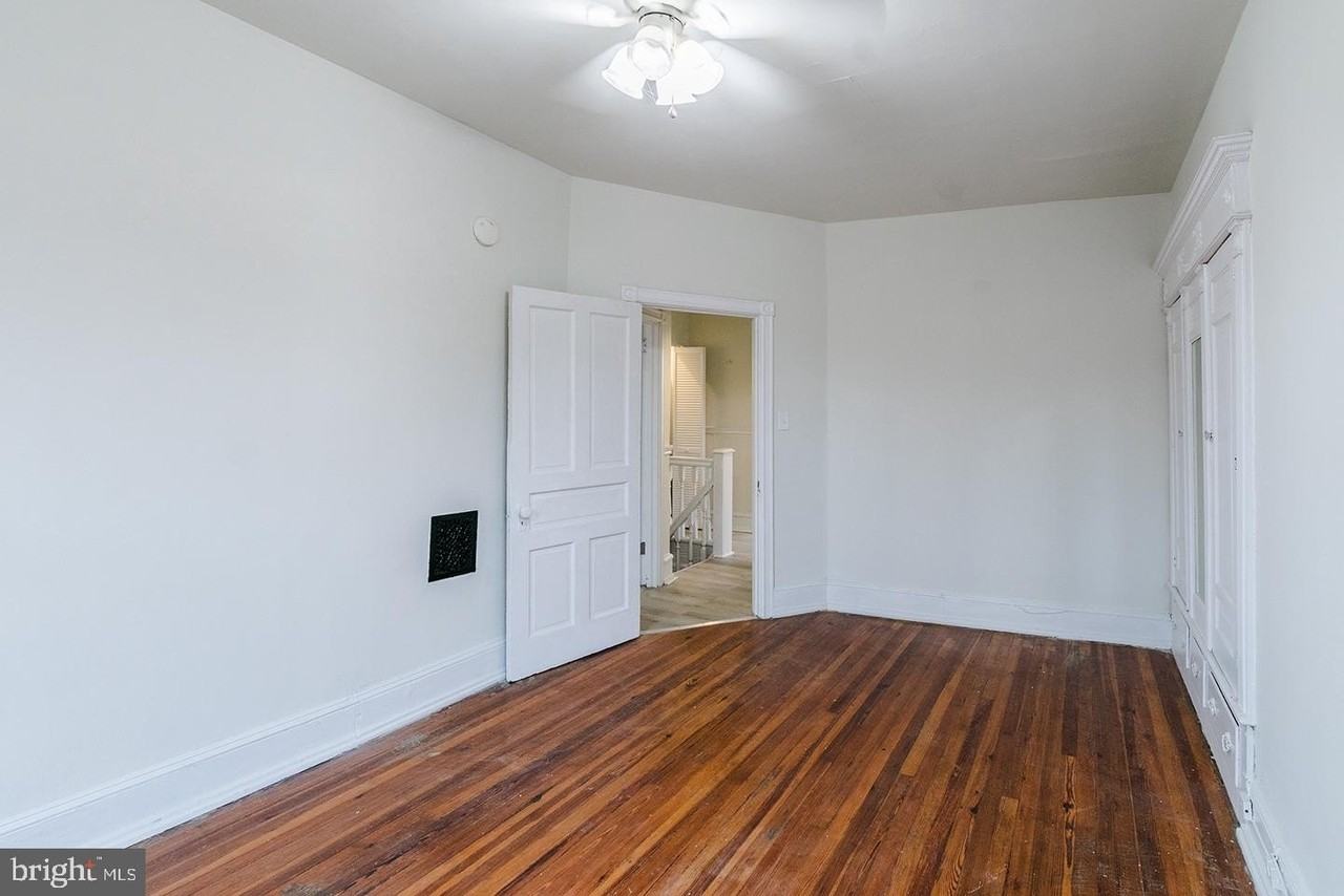 5110 Webster St #2 - Photo 5 of 14