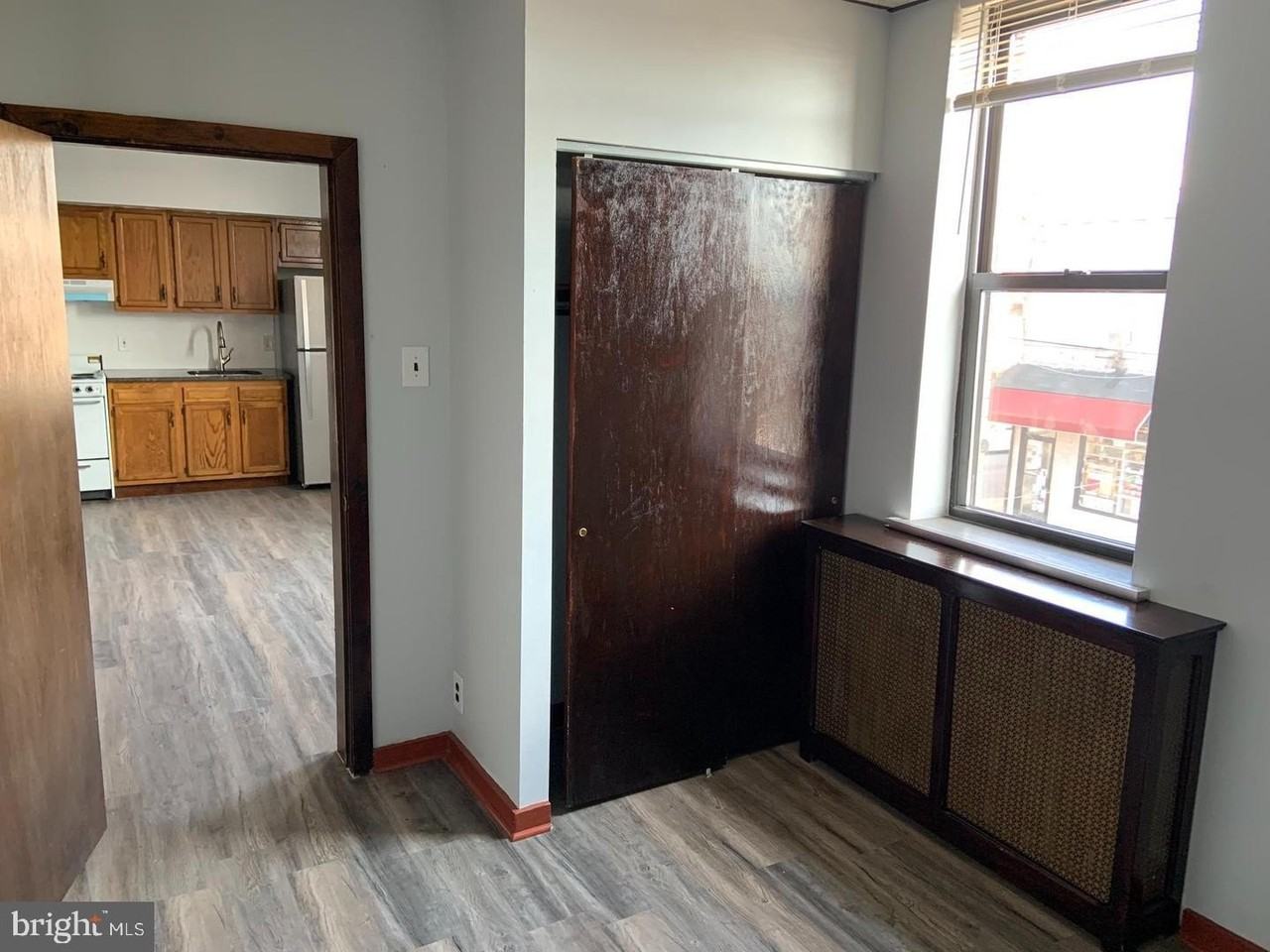 2250 S 9th St #2R - Photo 5 of 8