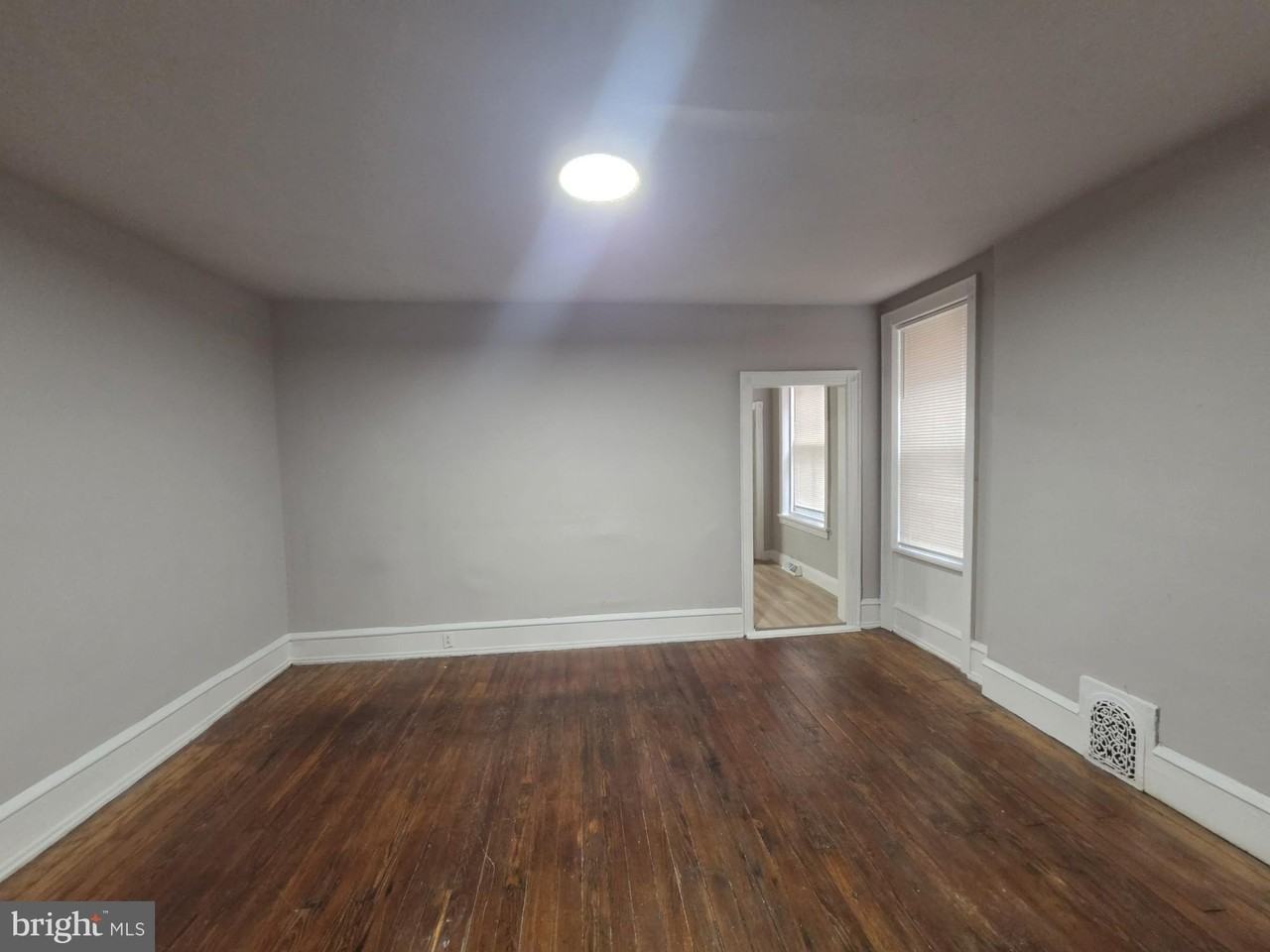 250 N 52nd St - Photo 4 of 21