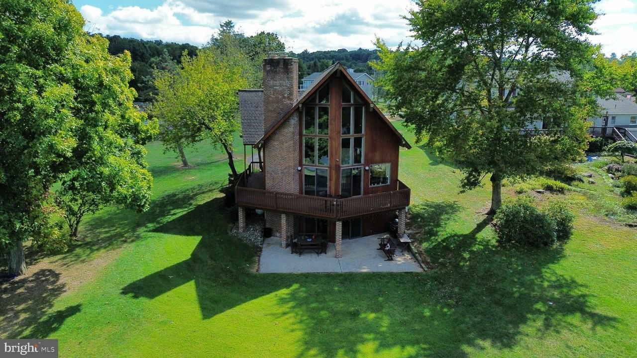 832 Cayuga Cv - Photo 6 of 46
