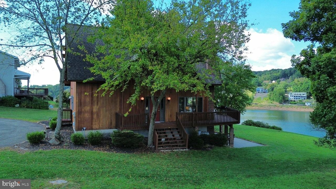 832 Cayuga Cv - Photo 7 of 46