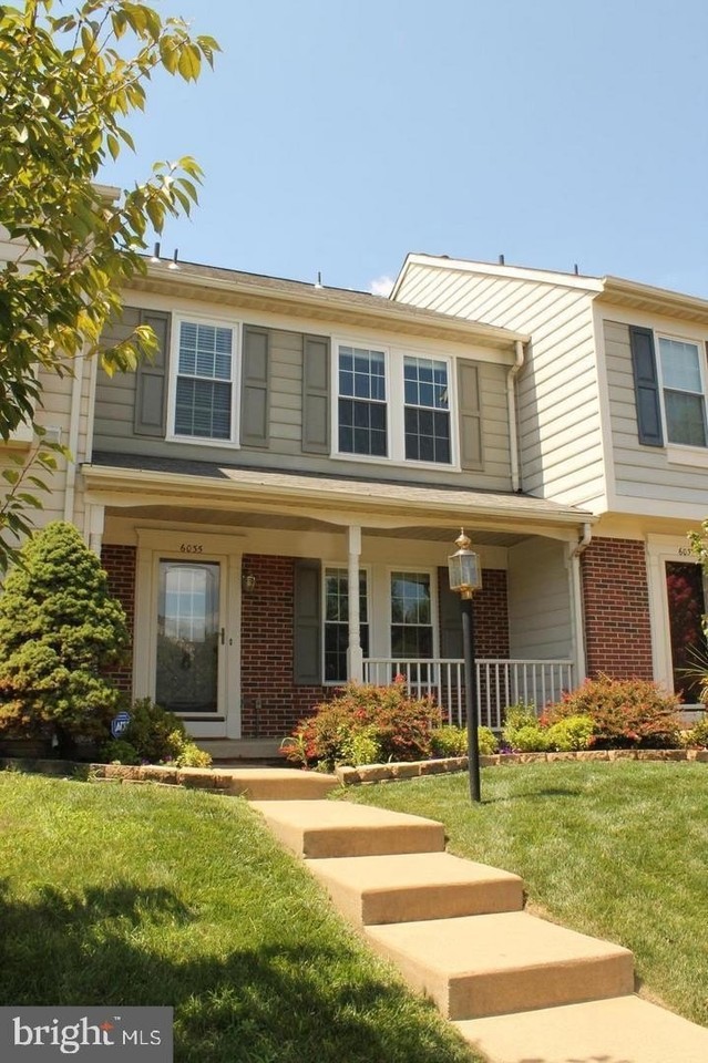 6035 Kestner Cir - Photo 2 of 24