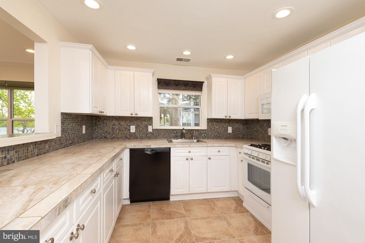 20575 Snowshoe Sq #202 - Photo 2 of 17