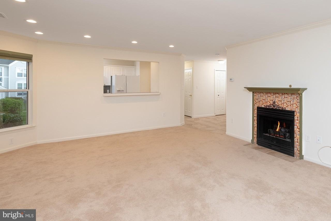 20575 Snowshoe Sq #202 - Photo 7 of 17