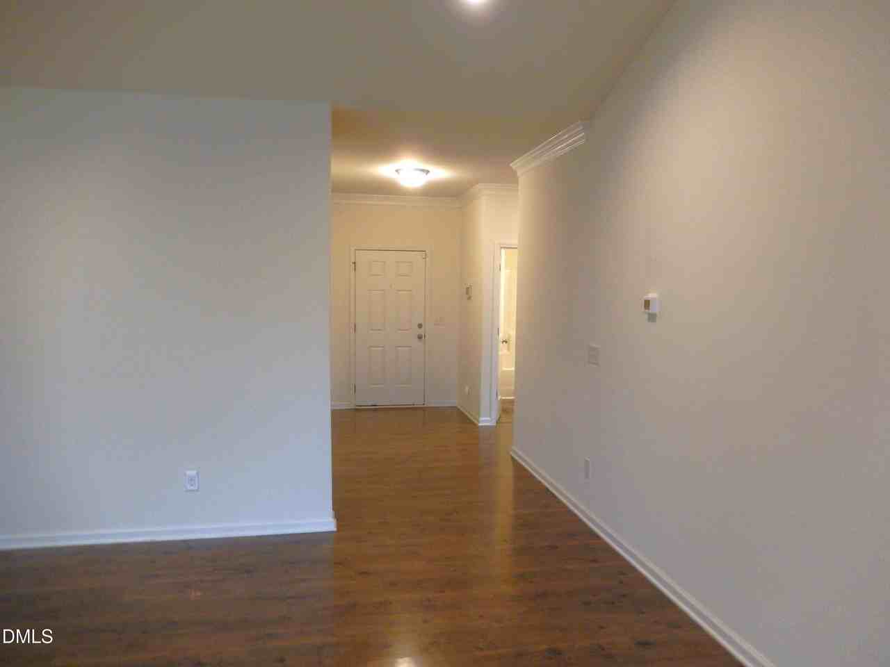 270 Oak Park Blvd - Photo 2 of 26