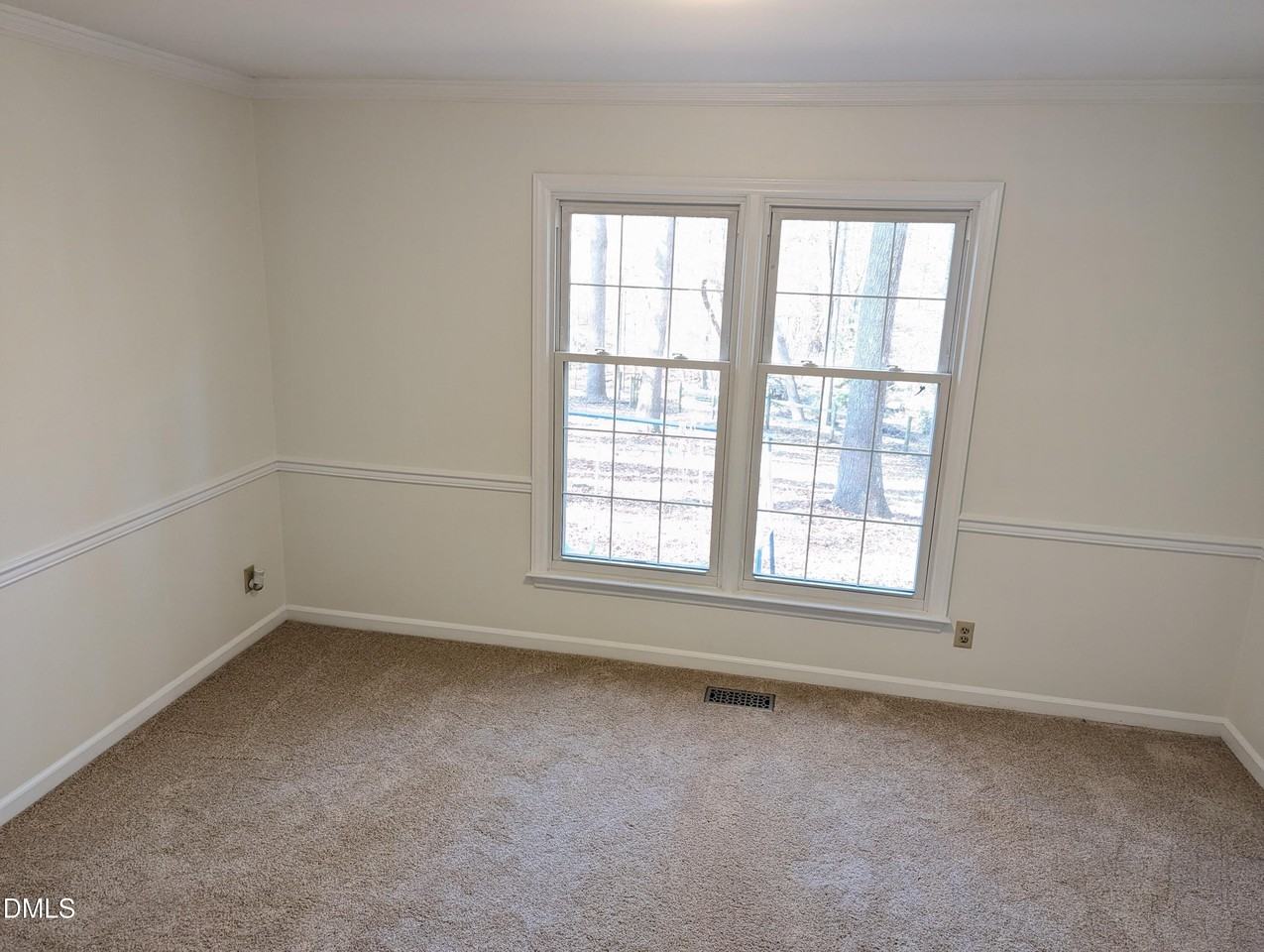 5313 Falkirk Dr - Photo 6 of 21