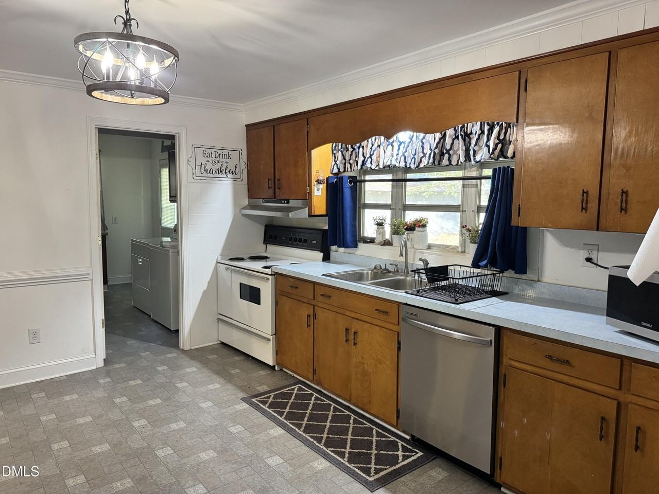 3667 Rocky Cross Rd - Photo 3 of 12