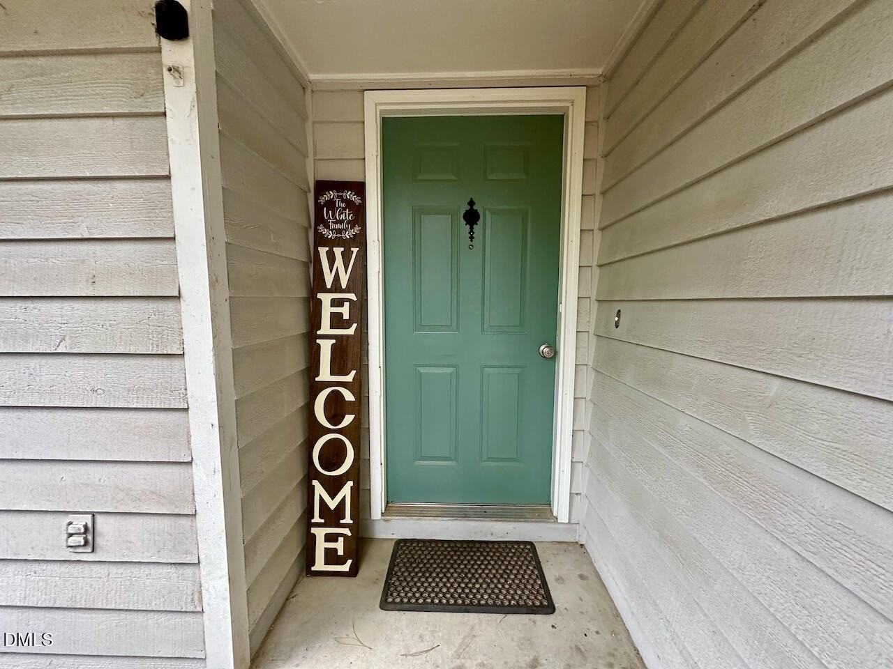 2344 Ravenhill Dr - Photo 3 of 25