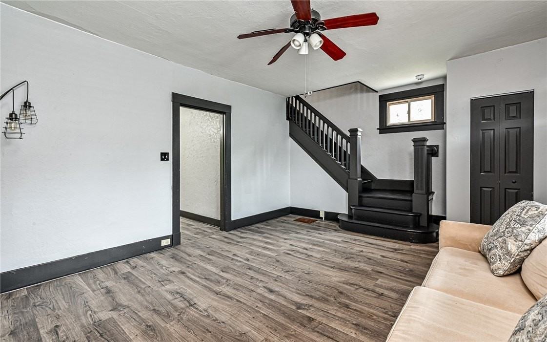 1326 Walters Ave - Photo 3 of 25