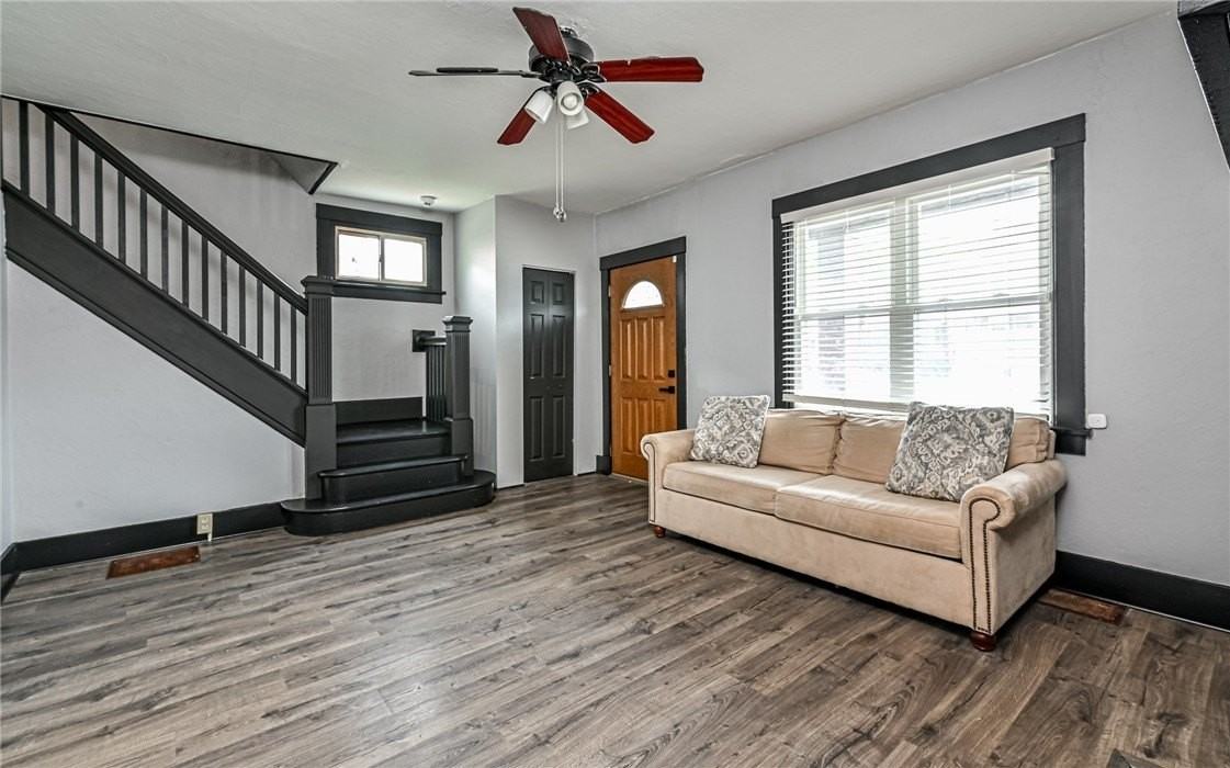 1326 Walters Ave - Photo 4 of 25